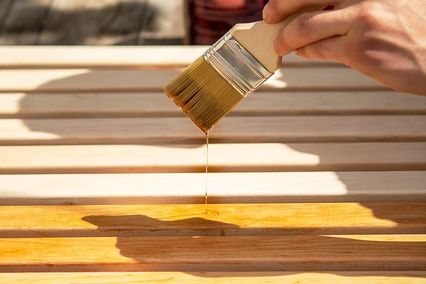 Use Lacquer Over Oil Based Stain
