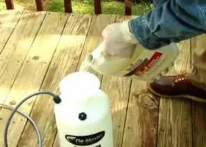 How To Apply Thompson's Water Seal With Sprayer