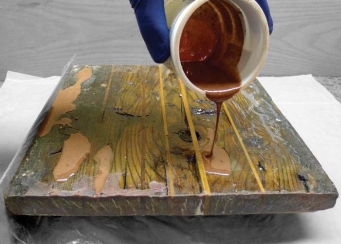 How to Use a Wood Epoxy Resin Filler