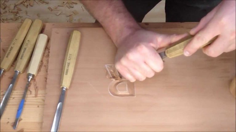 How To Carve Letters Into Wood
