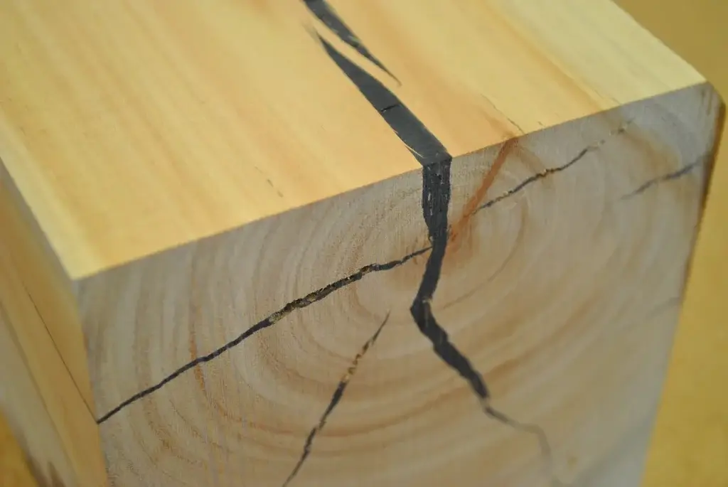 How to Keep Wood from Splitting Image