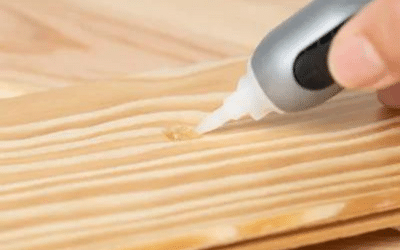How Long Does Super Glue Take to Dry on Wood? 