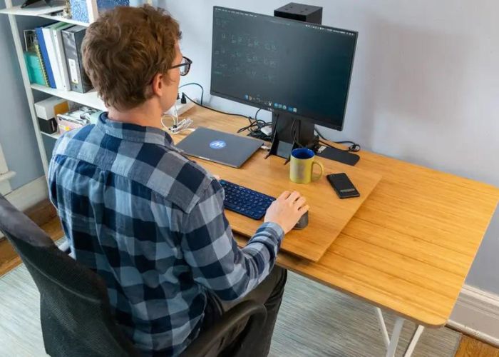 Using a Desk Converter to Raise Desk Legs