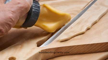 water-resistant Wood Glue for Cutting Boards